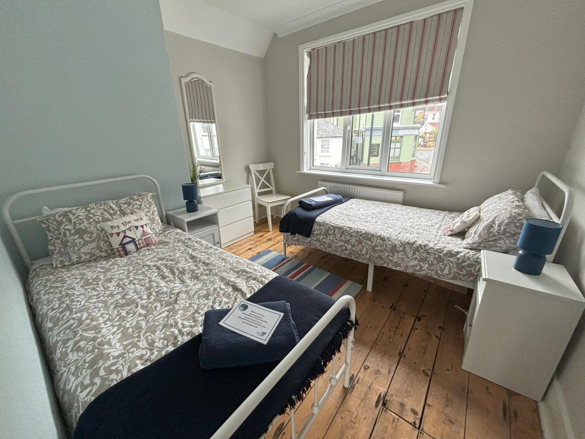 Downs Gate Cottage Истборн Екстериор снимка