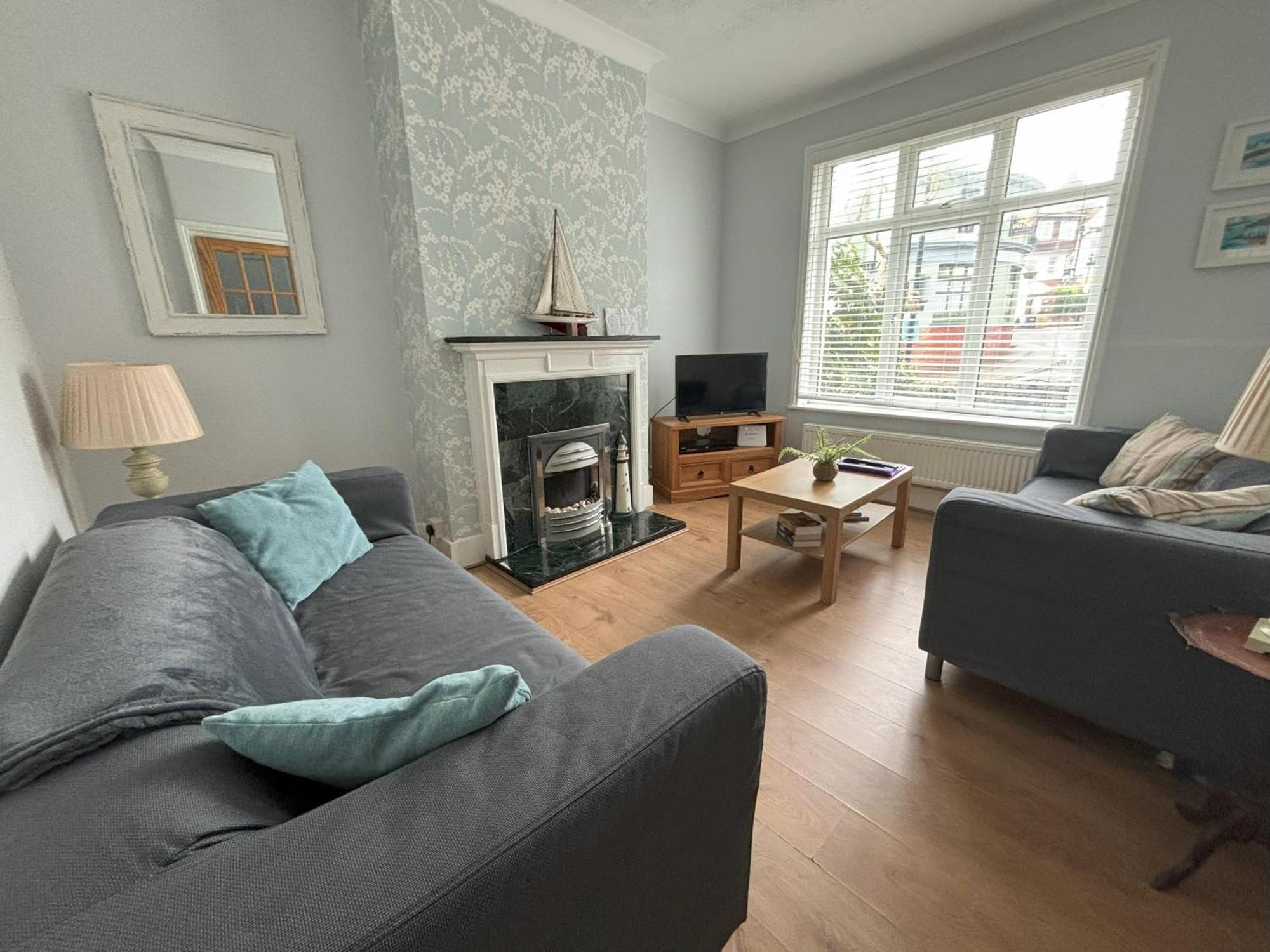 Downs Gate Cottage Истборн Екстериор снимка