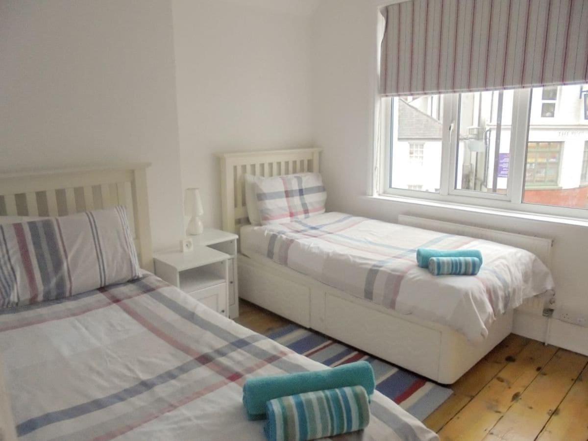 Downs Gate Cottage Истборн Екстериор снимка